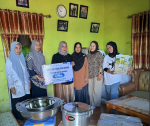 LINI-supports-women-group-business